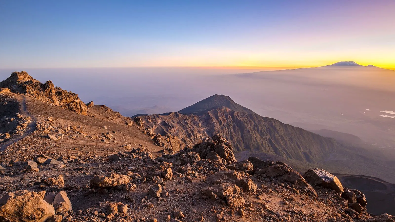 From Arusha: 1 Day Mount Meru Day Hike Tour with Local Guide